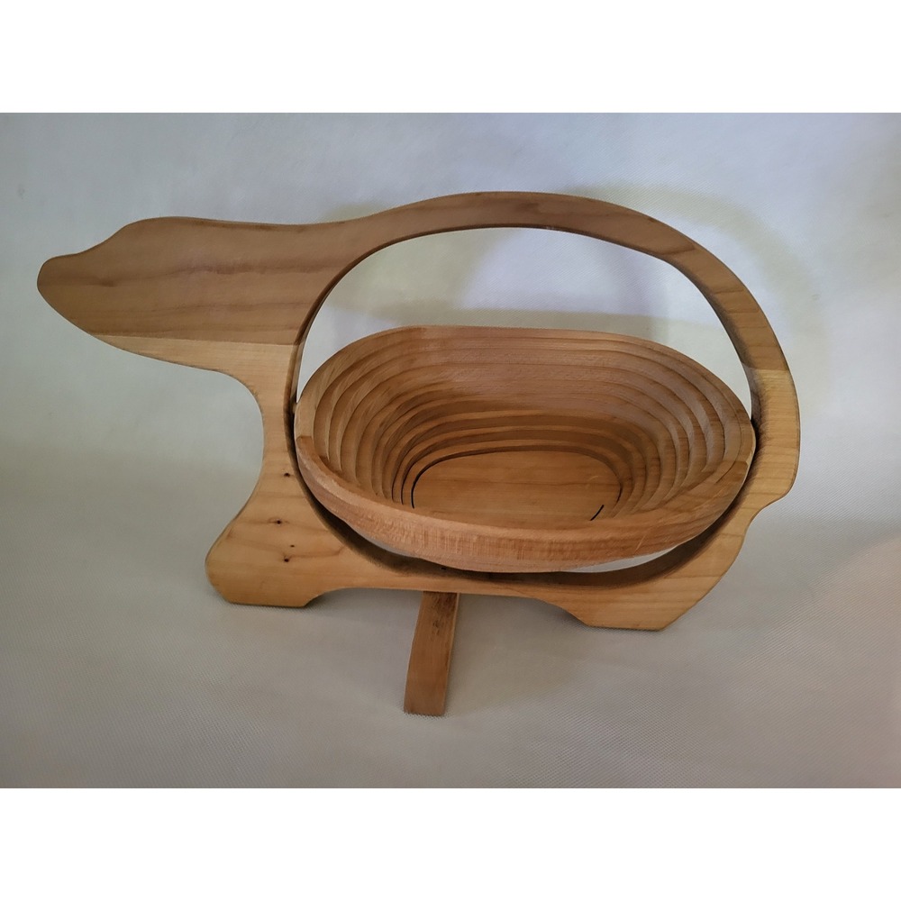 Handmade Wood Polar Bear Collapsible Trivet Basket Bowl Canada Spiral Cut Cabin